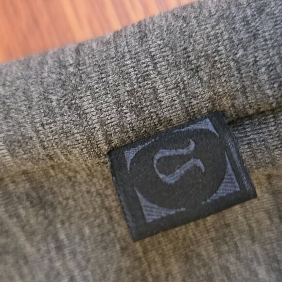 Lululemon Jacket Men's Medium Full Zip Active Hooded Gray Thermo Running Gym - Picture 8 of 15